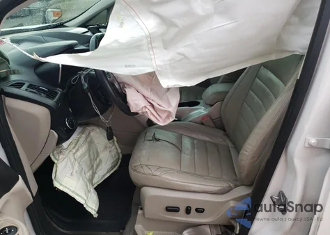 2015 Ford C-Max Sel from USA, damaged, VIN 108933